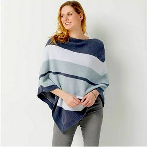 Barefoot dreams Ocean Breeze striped poncho O/S. NWT